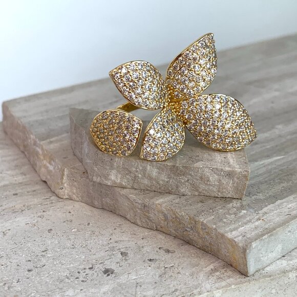 NEW ~ Anthropologie Adina Eden Petite Fancy Flower Petal Silver Ring Adjustable - Picture 8 of 12